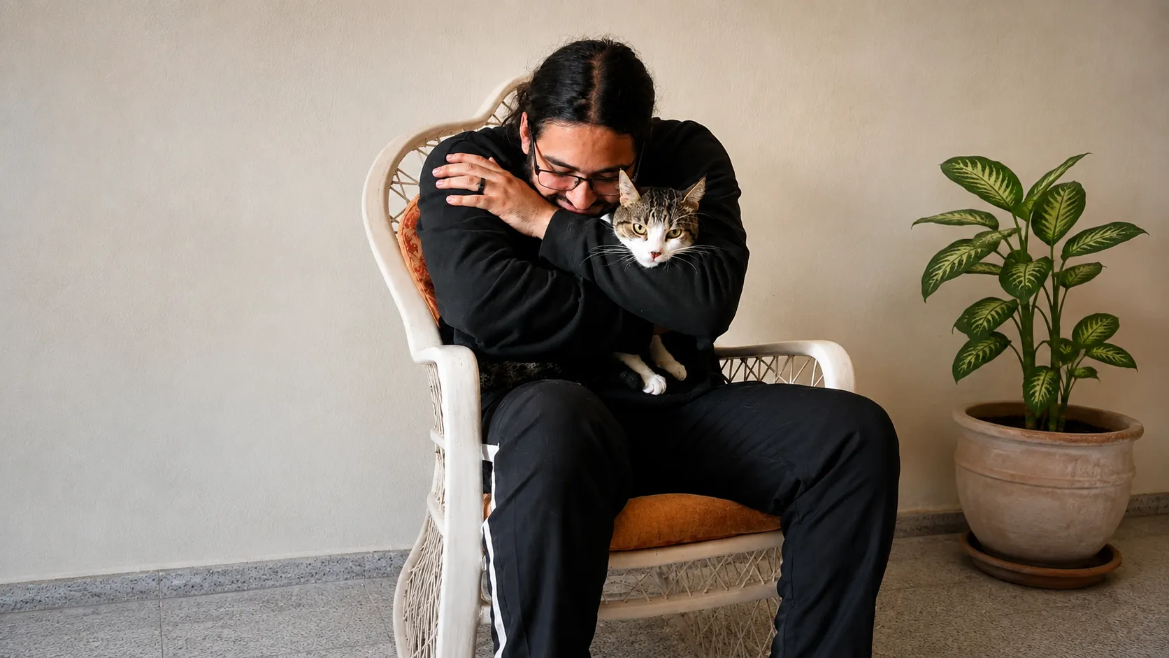 Antes de morir Illio Onofre pidió a su familia que cuidaran su gato
